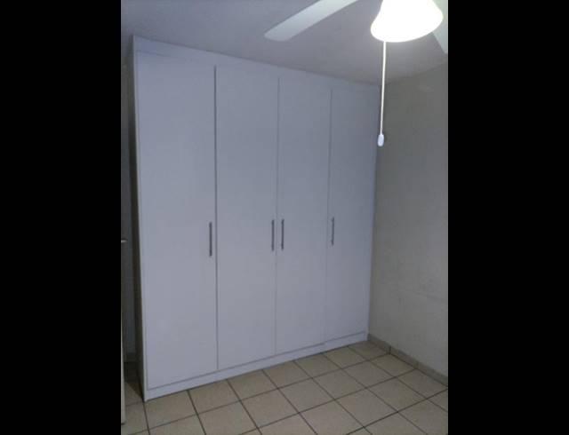 2 BEDROOM PROPERTY TO RENT IN MEER EN SEE